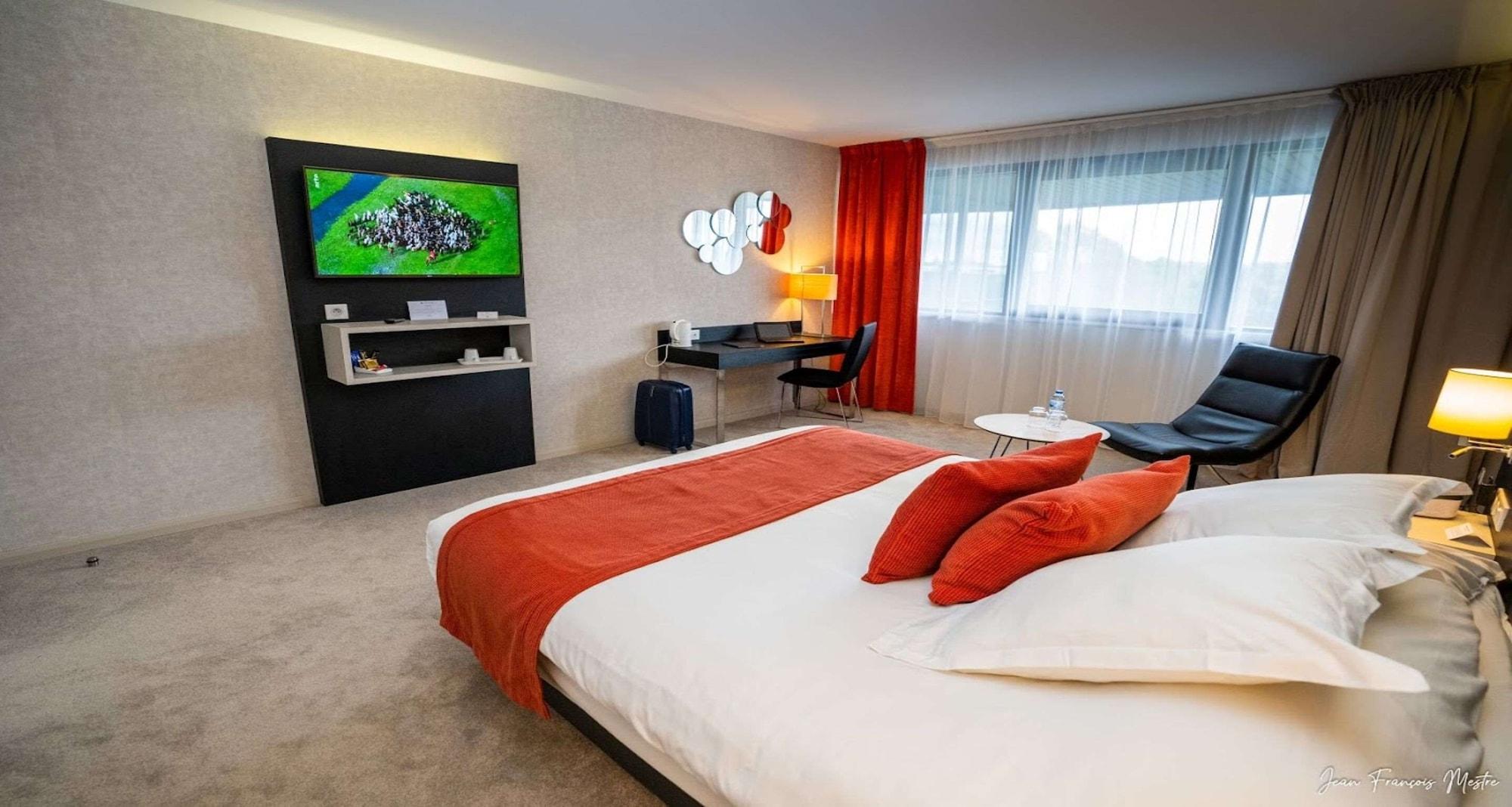 Best Western Plus Metz Technopole Exteriör bild