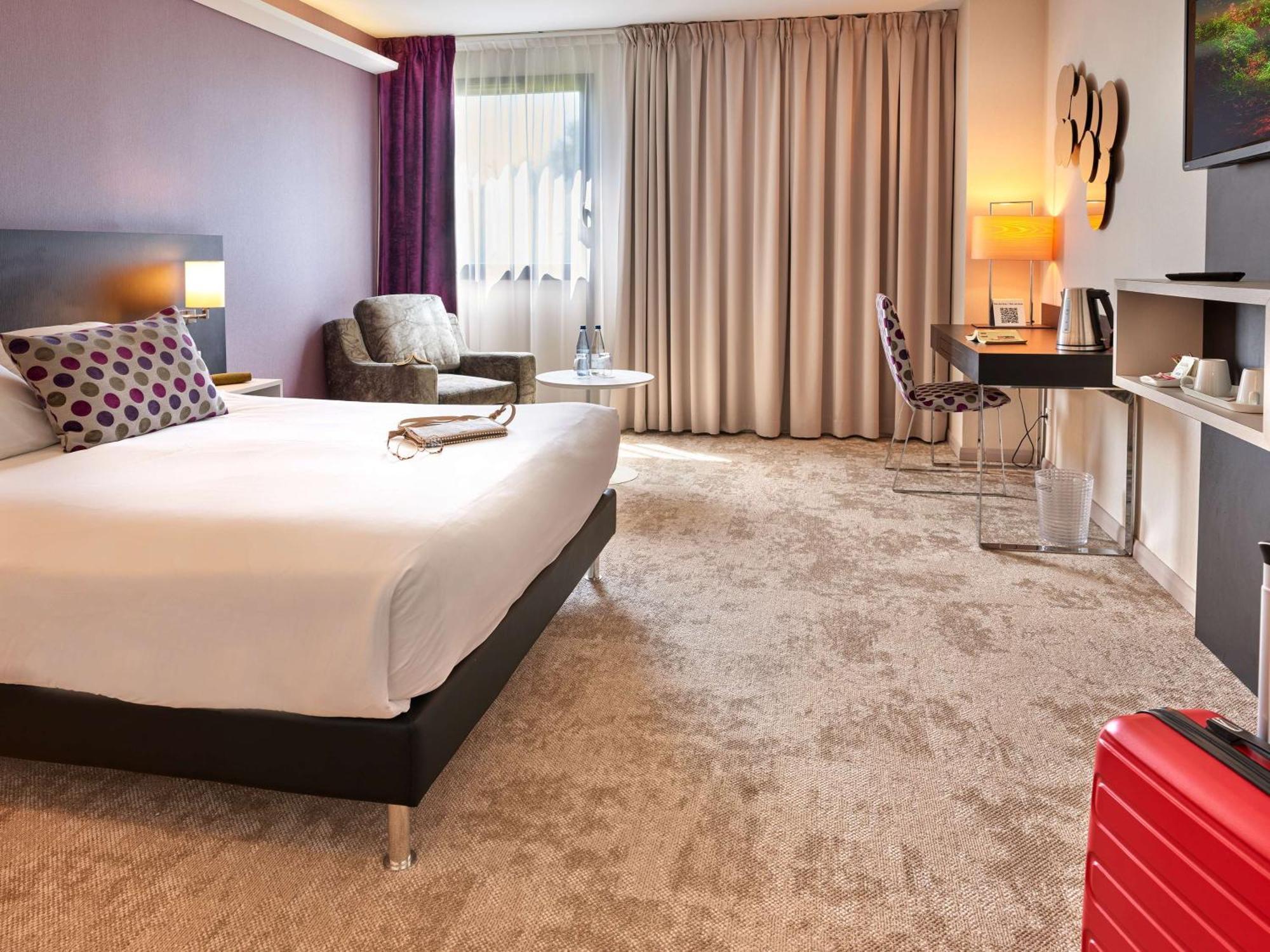 Best Western Plus Metz Technopole Exteriör bild