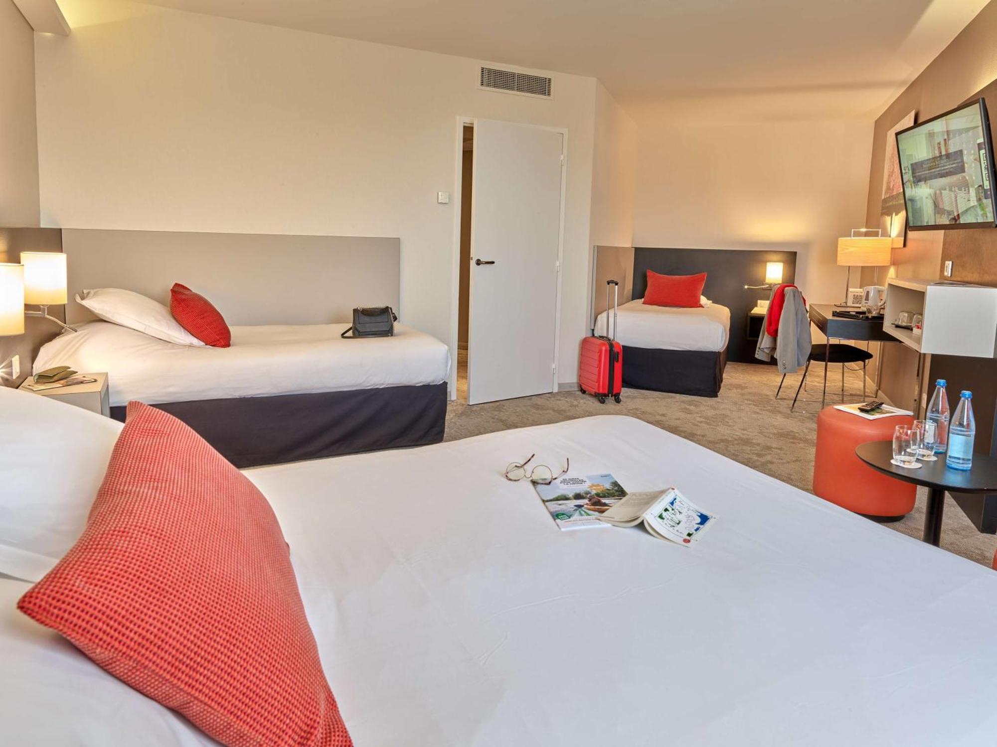 Best Western Plus Metz Technopole Exteriör bild