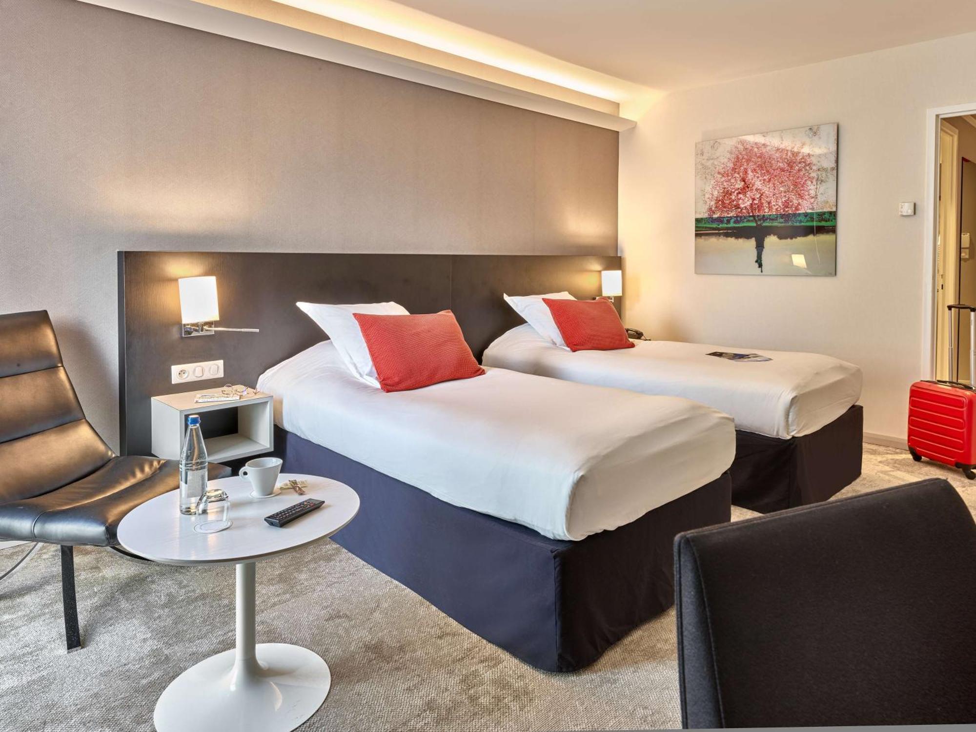 Best Western Plus Metz Technopole Exteriör bild